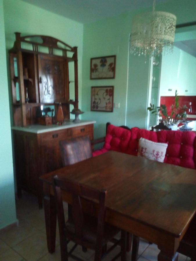 Villa Εξοχικό Σπίτι Καντηρακασ à Gythio Extérieur photo
